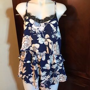 🆕 A.Peach Floral Cami and Shorts Pajama Set-M